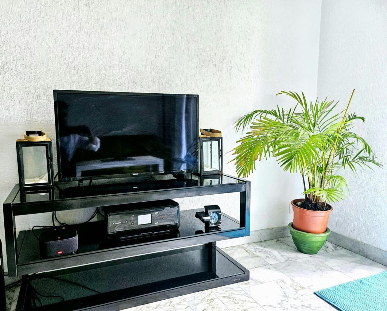 T1 Bord De Apartment Nizza